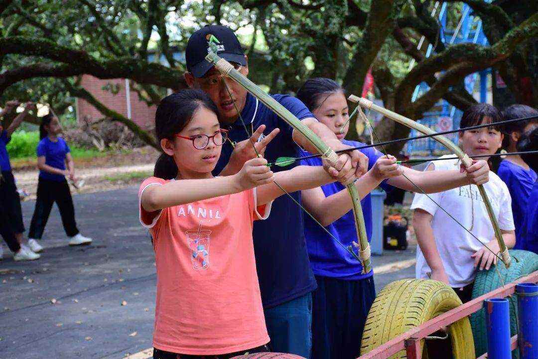 九游娱乐注册-野外狩猎射箭比赛，传统技艺焕发新活力的简单介绍